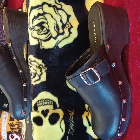 torrid Shoes - TORRID size 10 black studded clogs punk casual goth stud